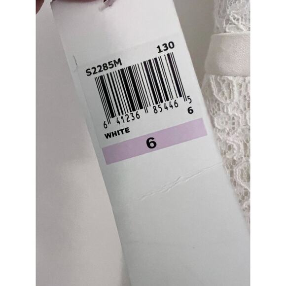 Ivy & Blue White Dress Lace Overlay Short Sleeve 6 Romantic Bride Feminine - Picture 8 of 9